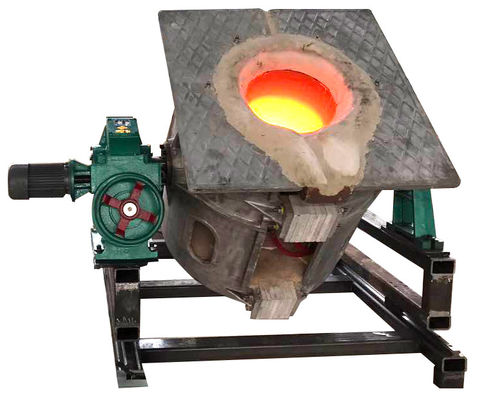 1800°C Temperatura massima Forno di fusione ad induzione a media frequenza per la fusione dei metalli