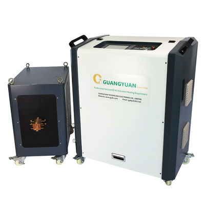 Macchina di riscaldamento a induzione industriale personalizzata con un range di temperatura fino a 1800 °C